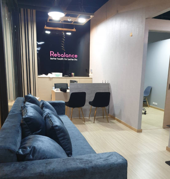 Rebalance Clinic สาขาเดอะ สตรีท
