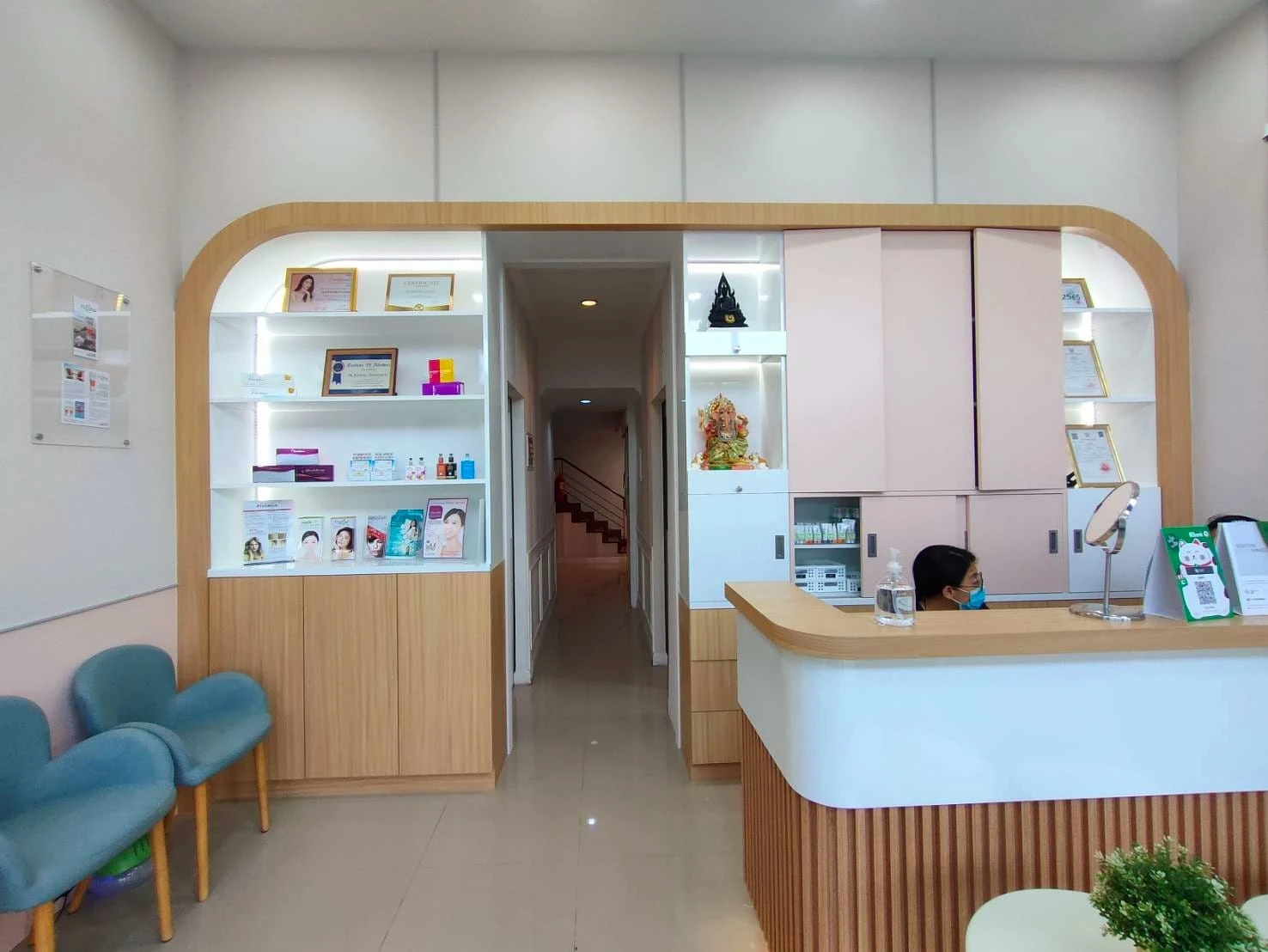 กัญวรา คลินิก