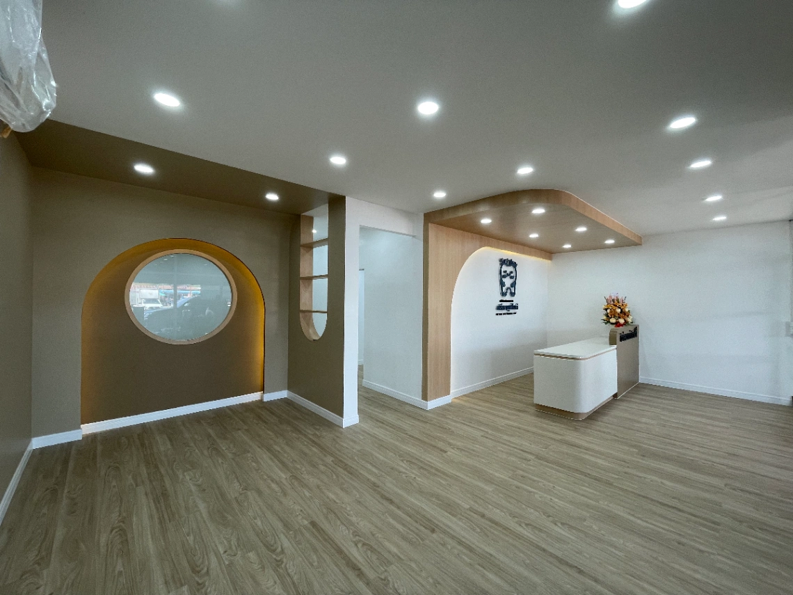 คลินิกทันตกรรมศรีธาตุสไมล์ - รูปภาพที่ 3