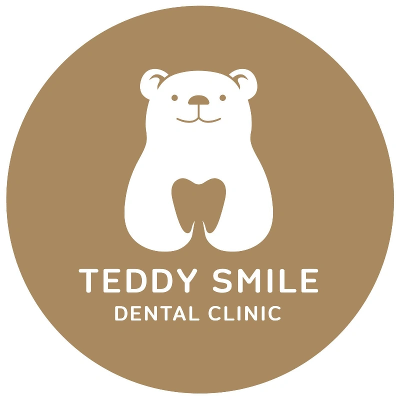 จัดฟันใส ที่ TEDDY SMILE DENTAL CLINIC